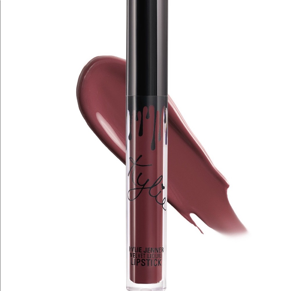 KYLIE LIQUID VELVET LIPSTICK
